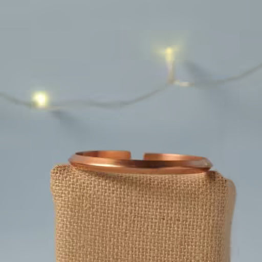 Slim copper cuff. Traditional kada design. Made of pure copper