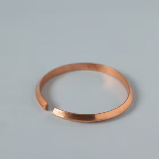 Slim copper cuff. Traditional kada design. Made of pure copper